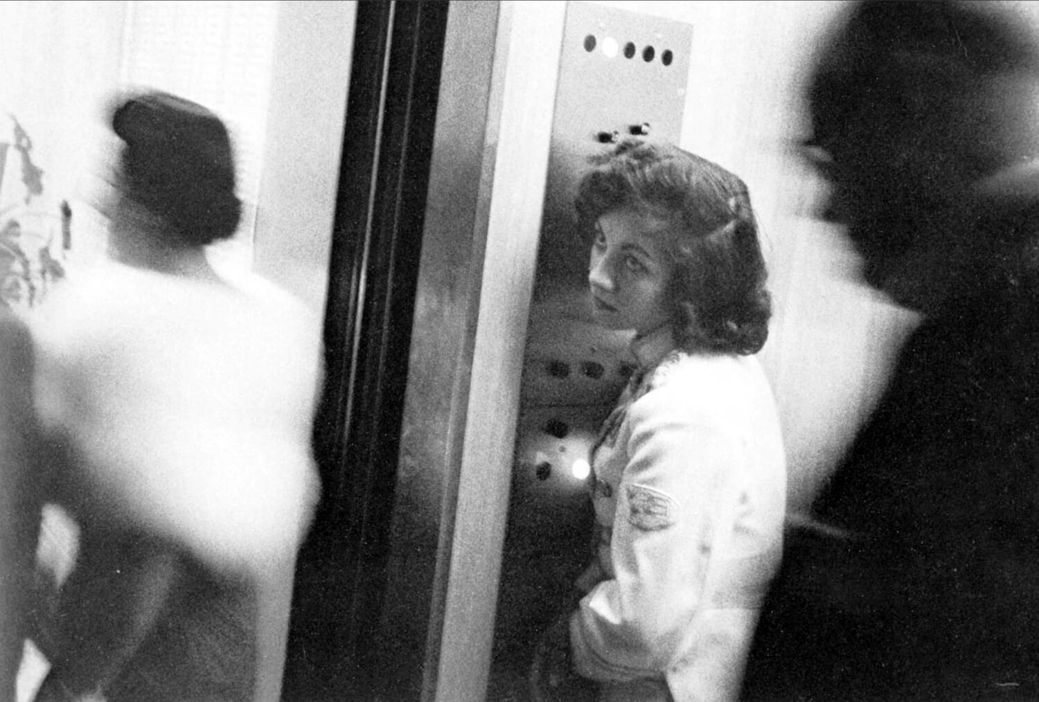 Robert Frank, Elevator, Miami Beach (1955 or 1956)