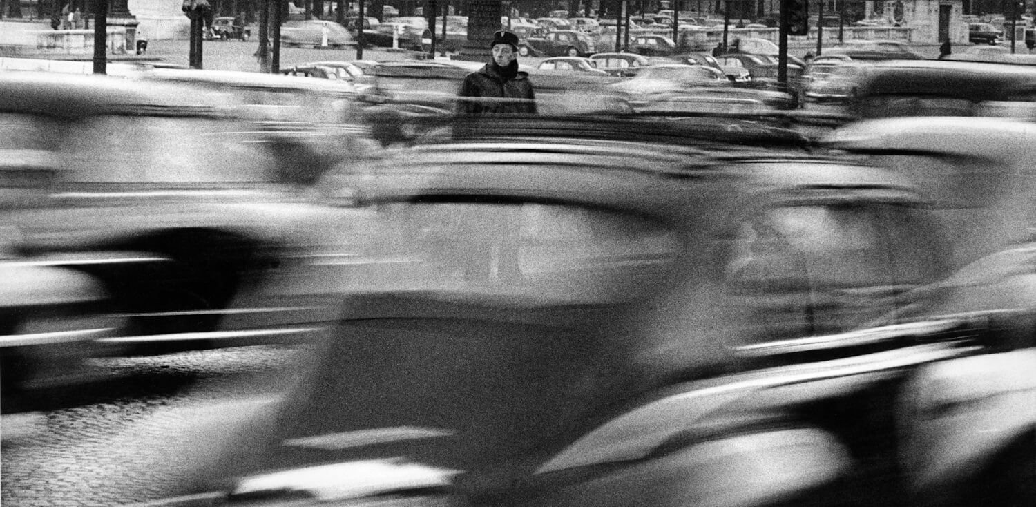 Frank Horvat, Flic (French Policeman) at Place de la Concorde, Paris, France (1956)