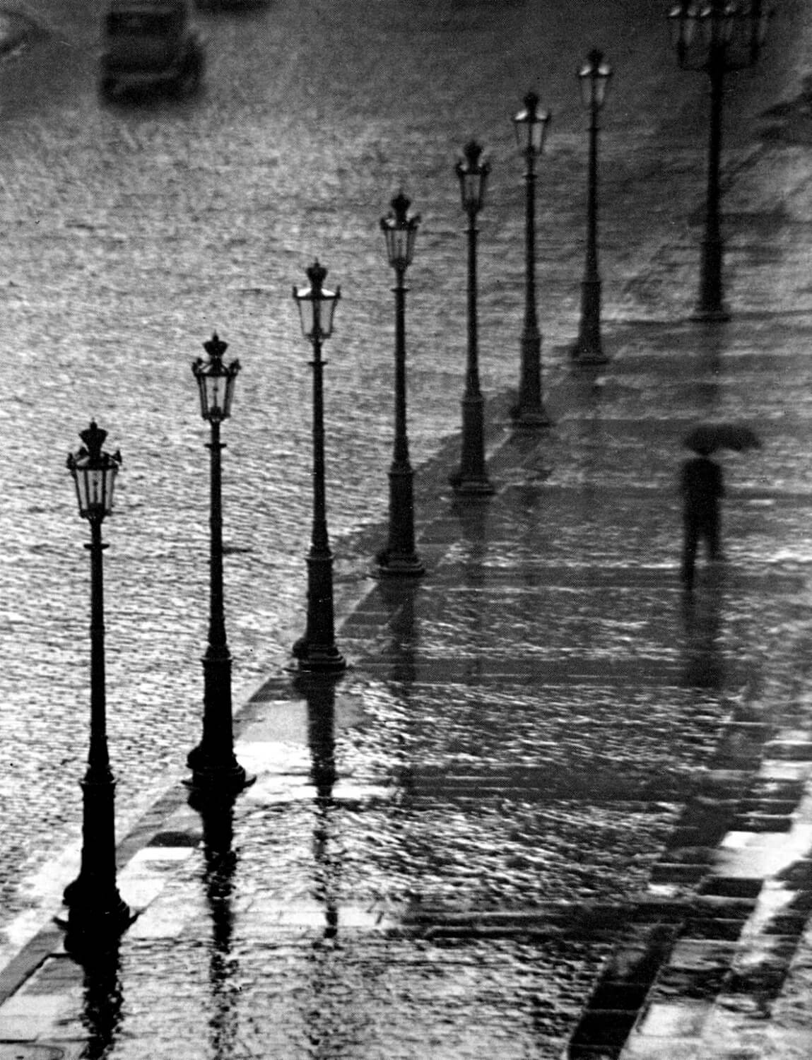 Andre Kertesz, Place Gambetta (1928)