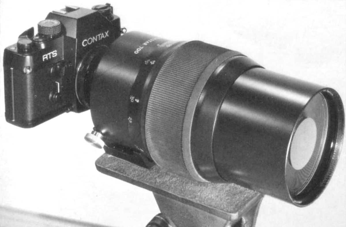 Contax RTS camera body attached to a Questar 700