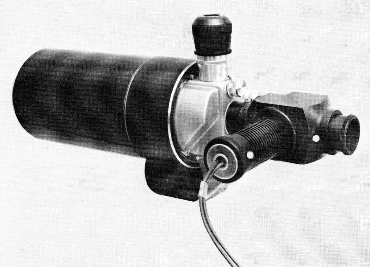 Questar Autocollimator attached to a Field Model