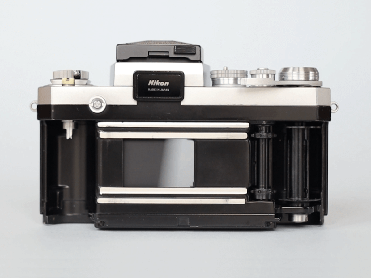 Slow Motion Images of a Nikon F Shutter in Action